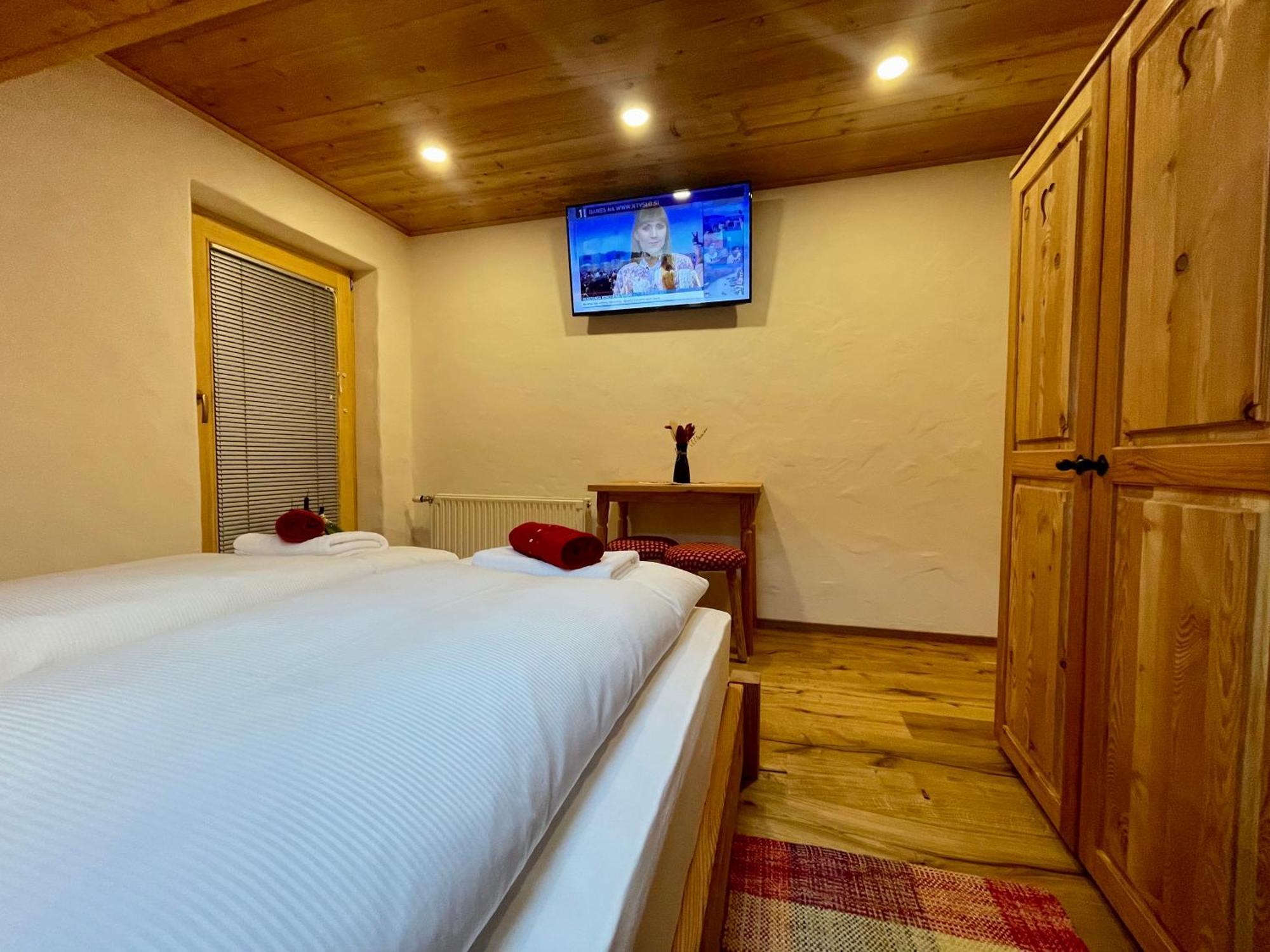 Hotel Surc Kranjska Gora Kamer foto